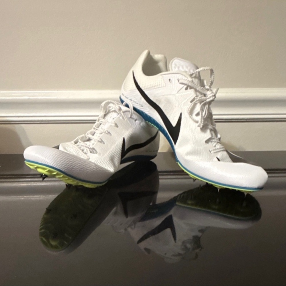SALE -10%
Nike White Running Spikes with Black Swoosh and Neon Yellow Accents